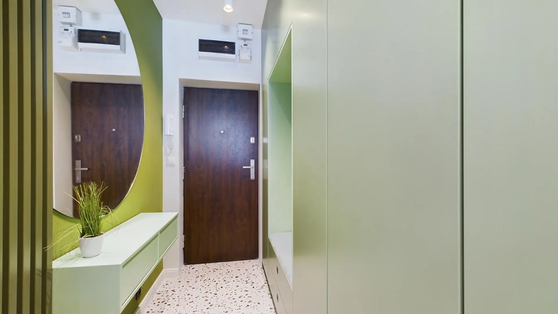 City Center Apartments Hoza By Noclegi Renters Warsaw 0*,  Poland