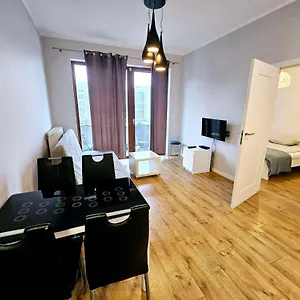 First -- żoliborz 4 Apartament